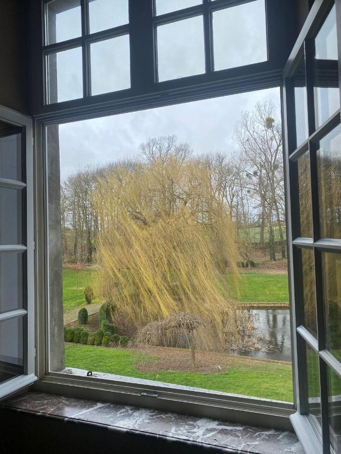 Villa Kasteel Van Gors à Looz Extérieur photo