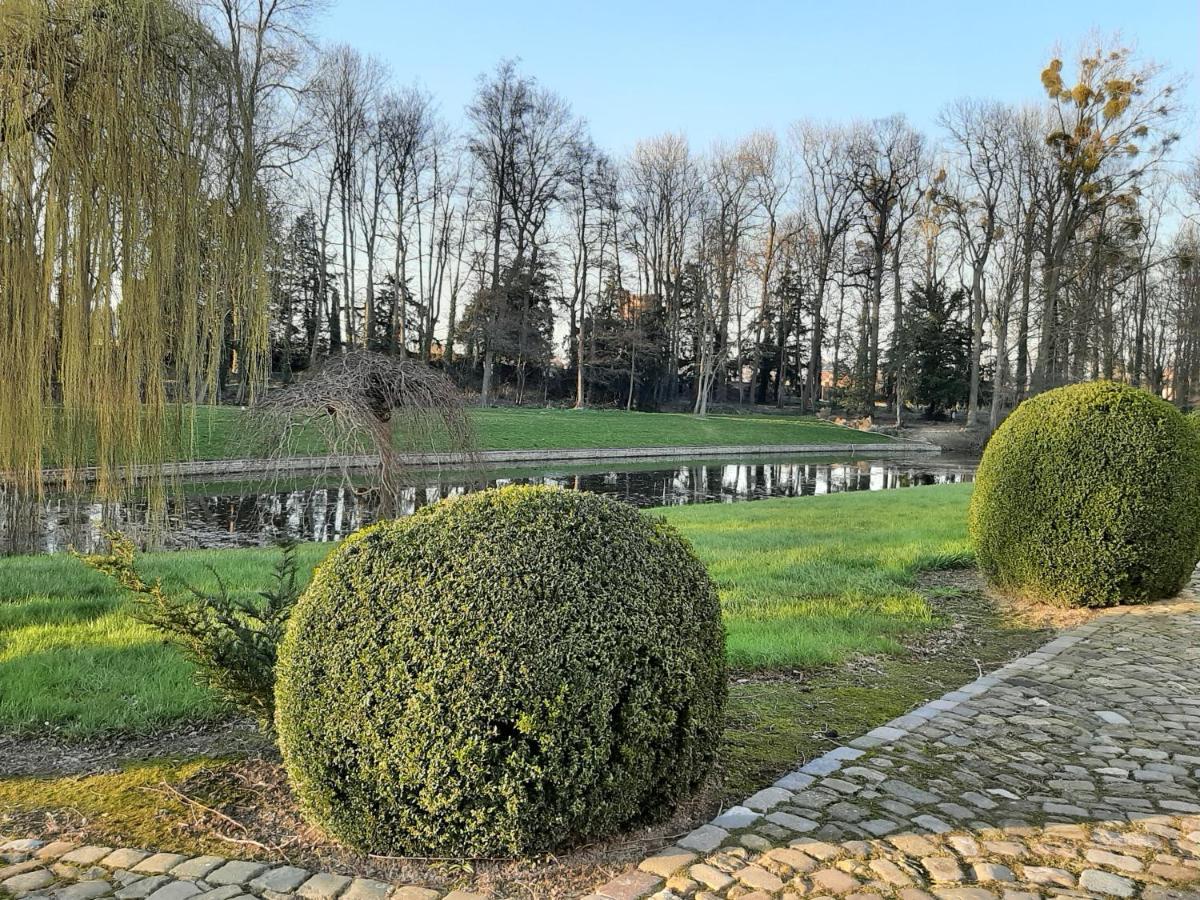 Villa Kasteel Van Gors à Looz Extérieur photo